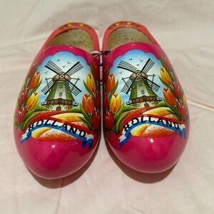 NWOT Souvenir Dutch Shoes From Holland